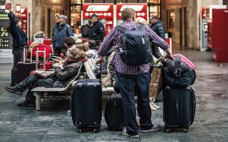Is it better to have a hard or soft suitcase?